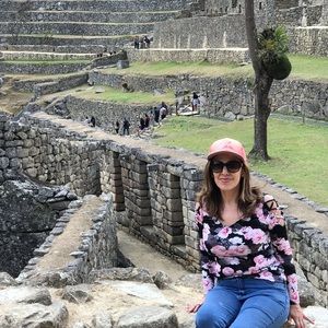 Meet your Posher, Ana